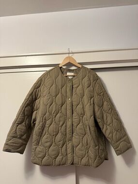 H&M NEW Quilted Jacket
